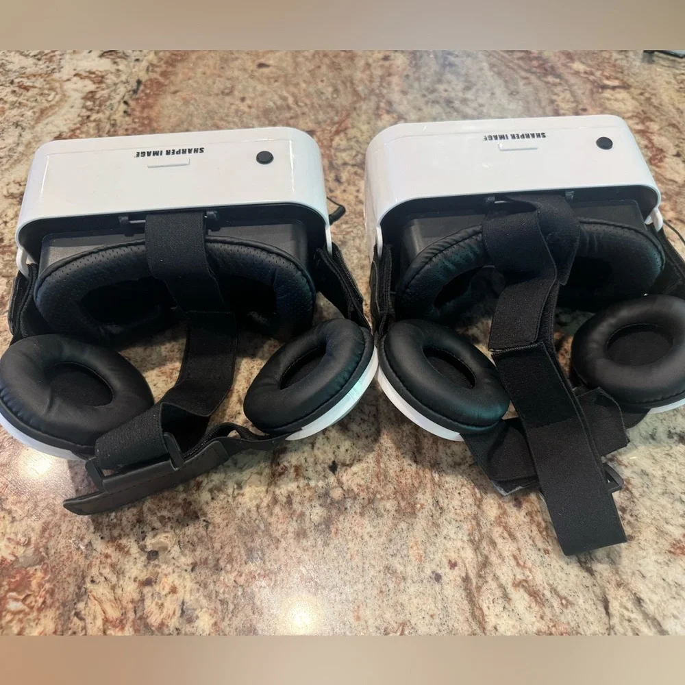 Sharper Image White Overhead Smartphone VR Headset Goggles